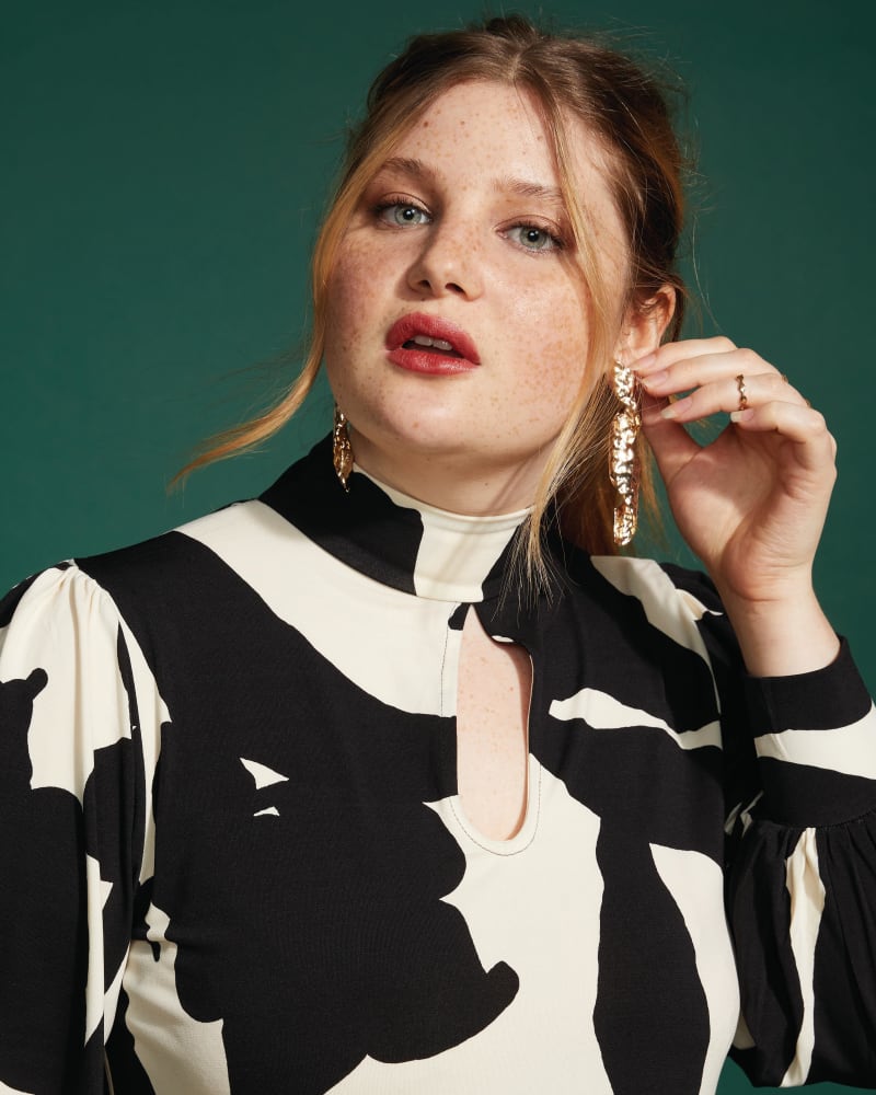 Front of plus size Kristina A-line Dress with Puffed Sleeves by Eloquii | Dia&Co | dia_product_style_image_id:175933